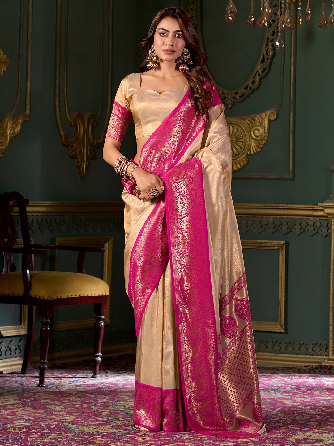 

Satrani Woven Design Zari Banarasi Saree, Pink