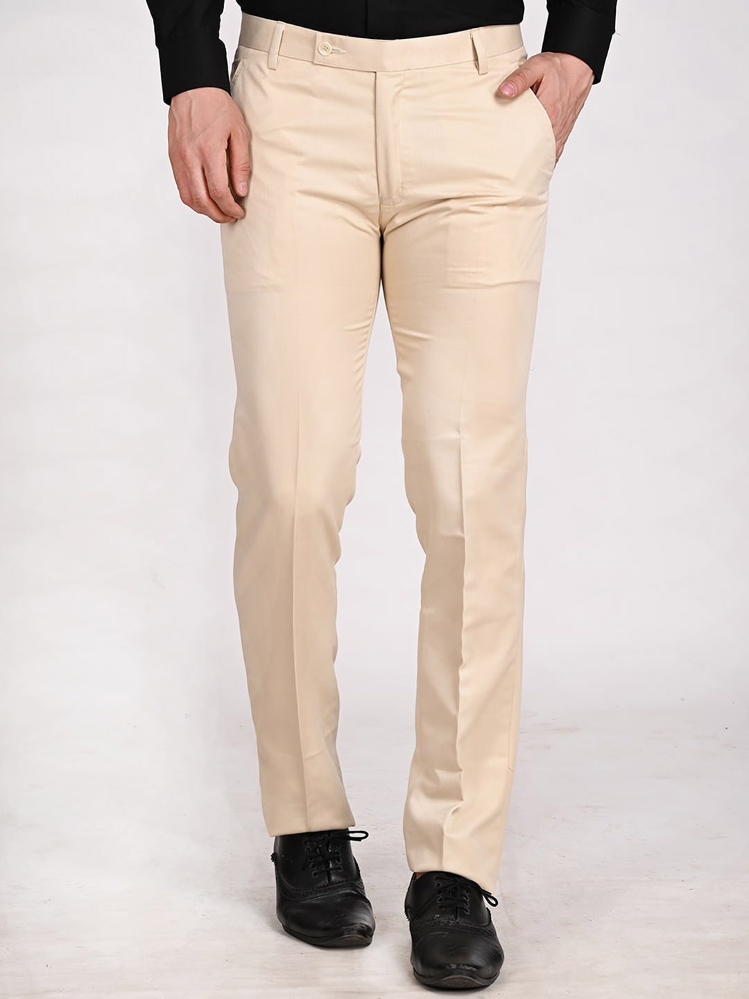 

TAHVO Men Relaxed Straight Leg Mid-Rise Formal Trousers, Beige