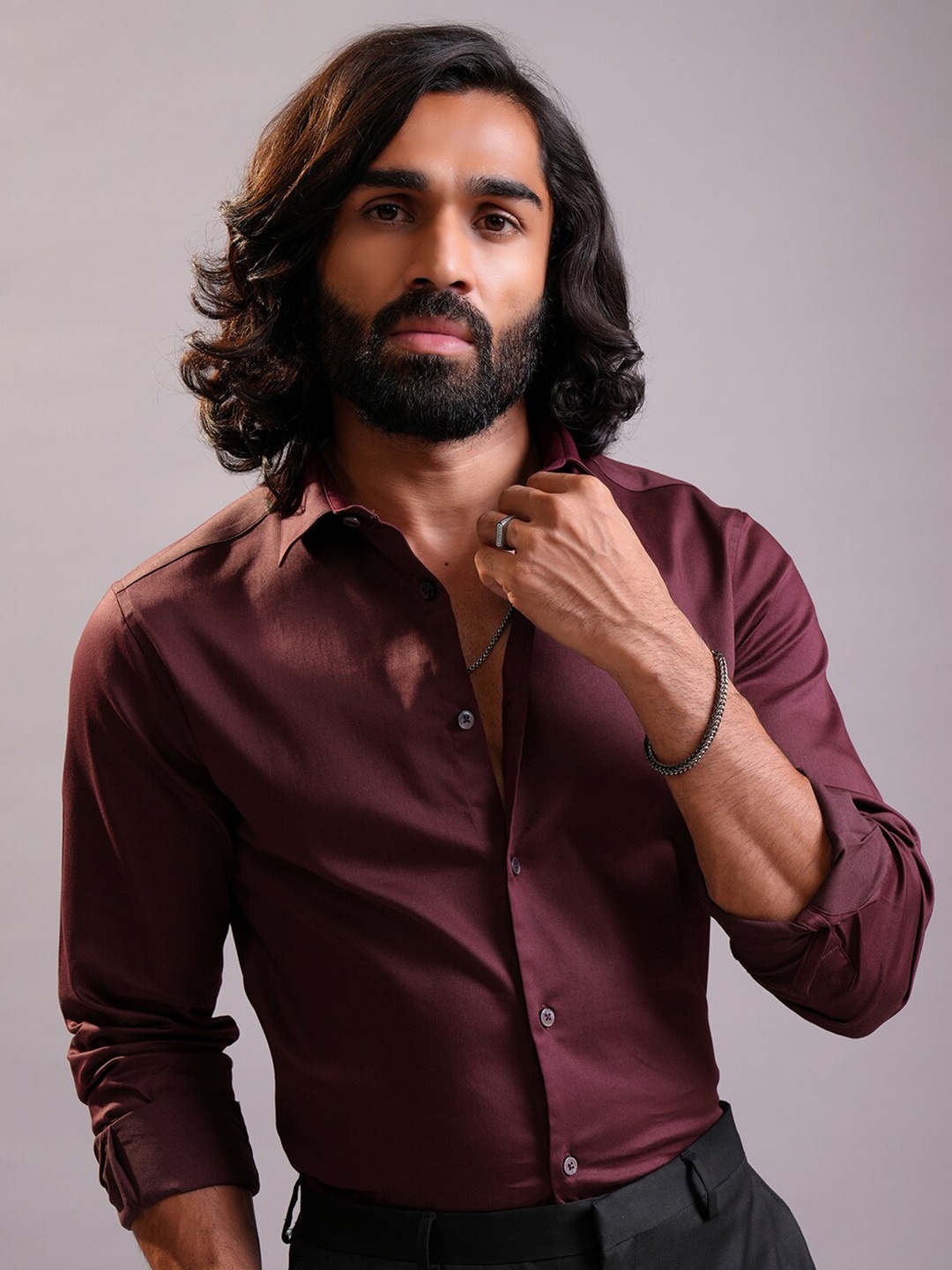 

LOCOMOTIVE Luxe Cutaway Collar Slim Fit Cotton Casual Shirt, Maroon