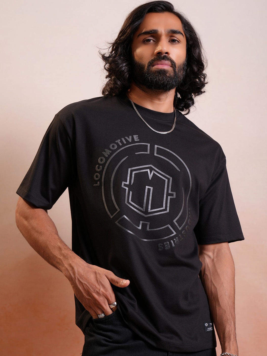 

LOCOMOTIVE Premium Printed Half Sleeve Relaxed Drop Shoulder T-Shirt, Black