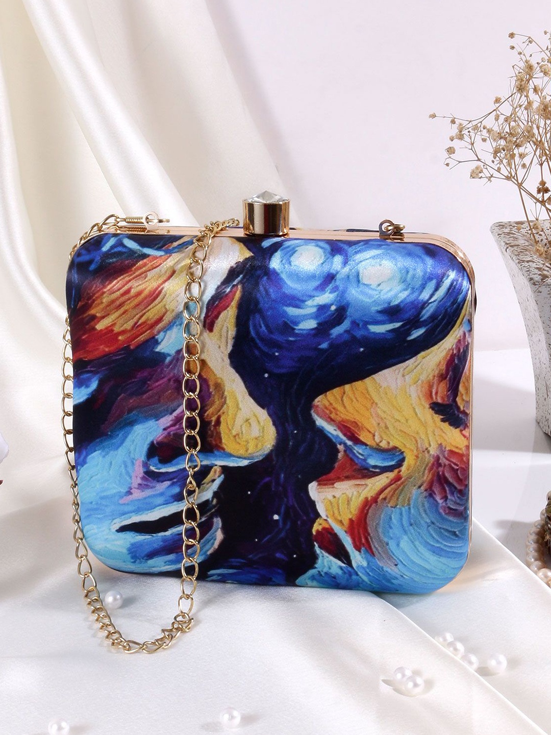 

DressBerry Blue Printed Box Clutch