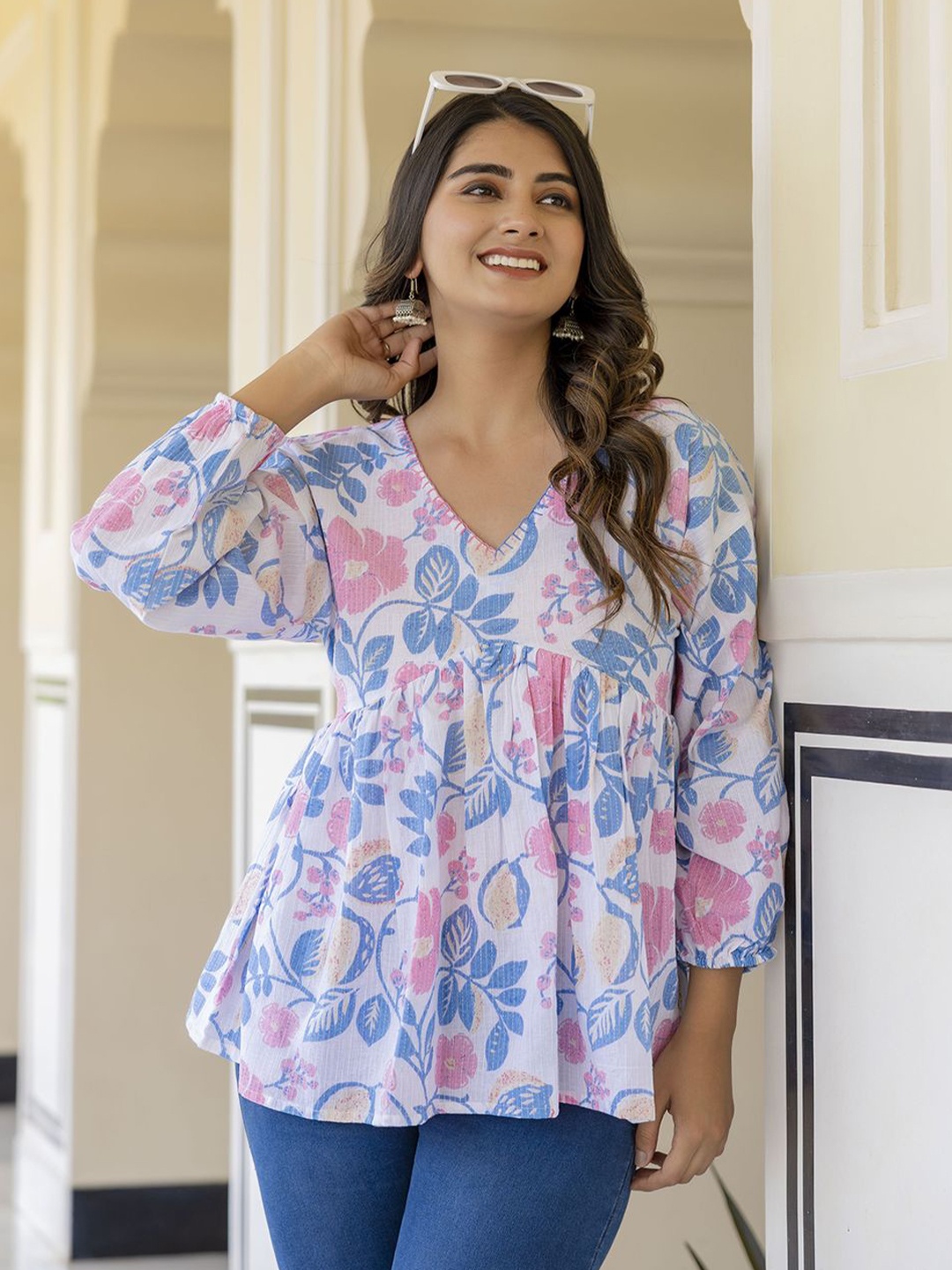 

Nayo Floral Printed V-Neck Puff Sleeves Cotton Peplum Top, White