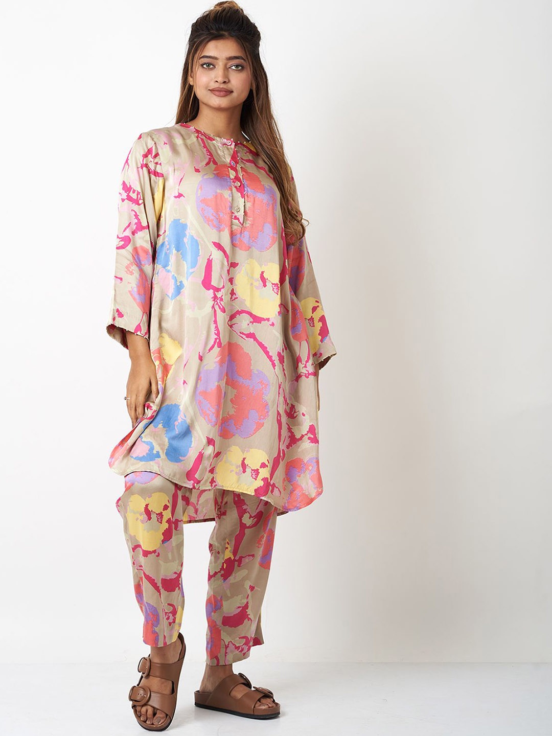 

VASSTRAM Printed Round Neck Ethnic Tunic & Trousers, Grey