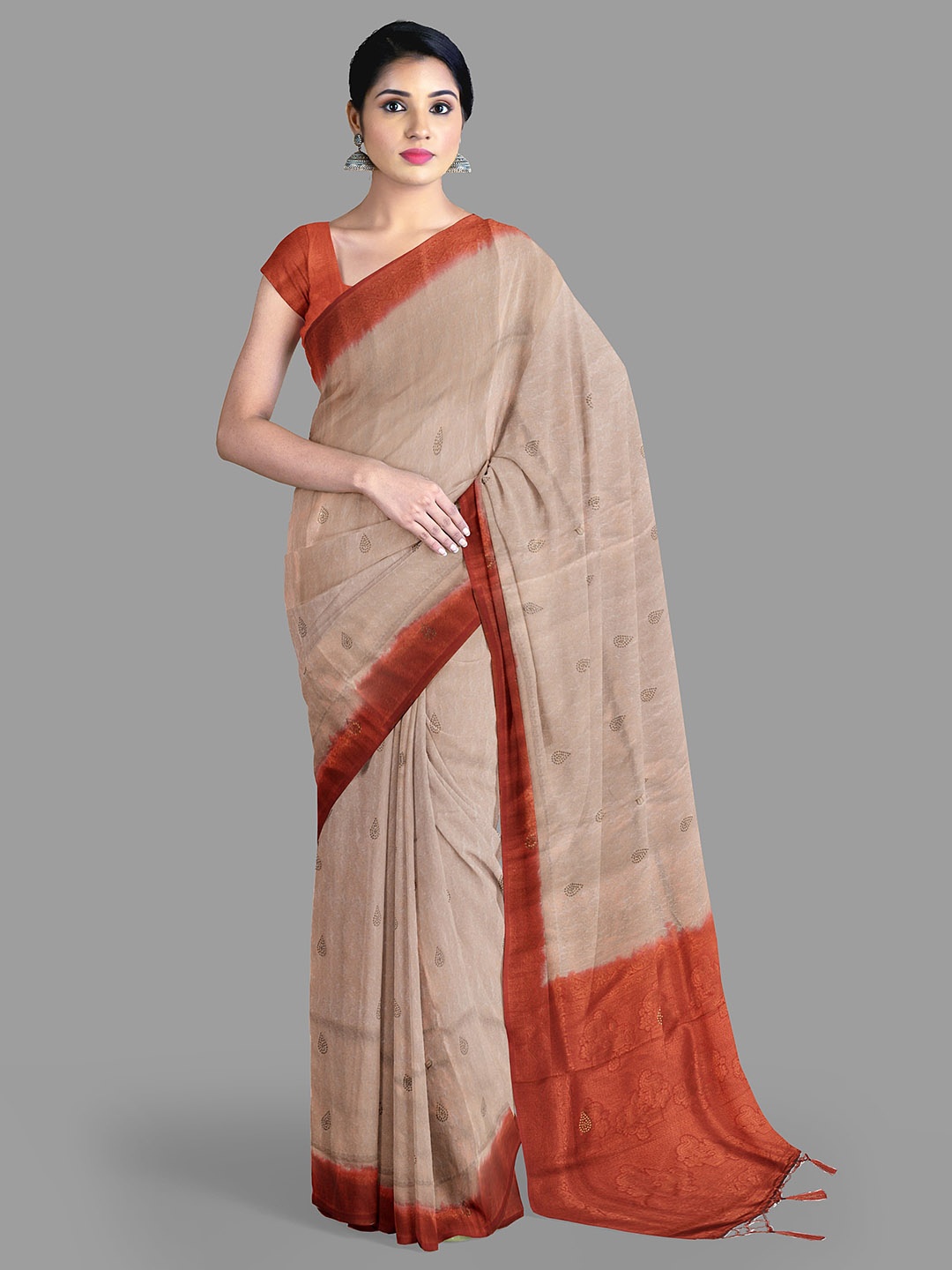 

The Chennai Silks Beads and Stones Ilkal Saree, Cream