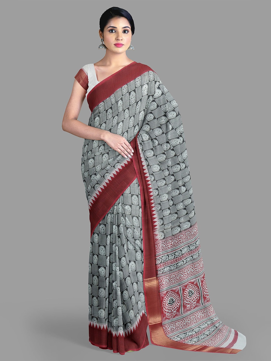 

The Chennai Silks Zari Chanderi Saree, Grey