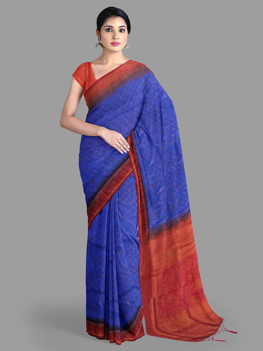 

The Chennai Silks Beads and Stones Ilkal Saree, Blue