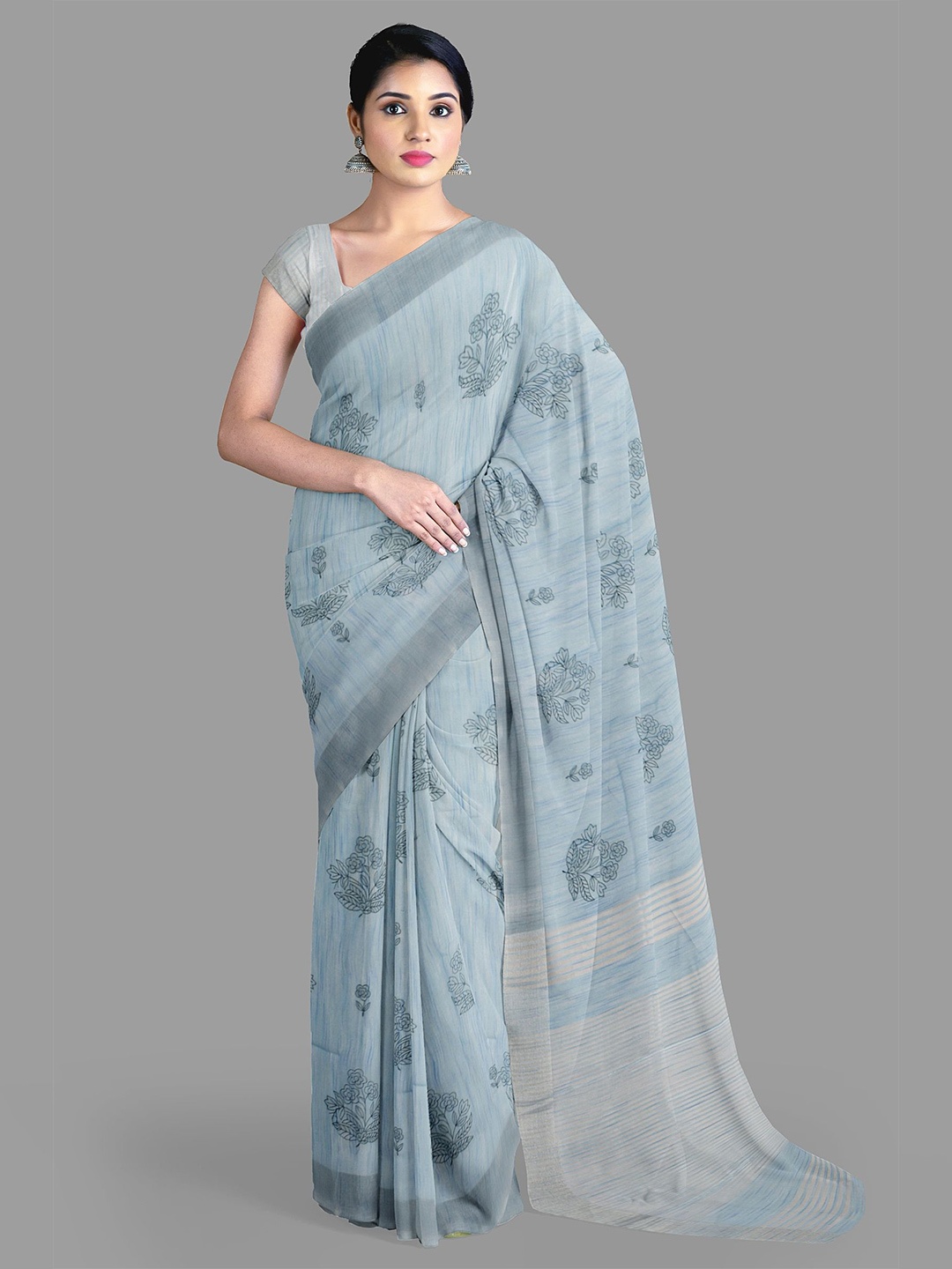 

The Chennai Silks Floral Embroidered Chanderi Saree, Blue