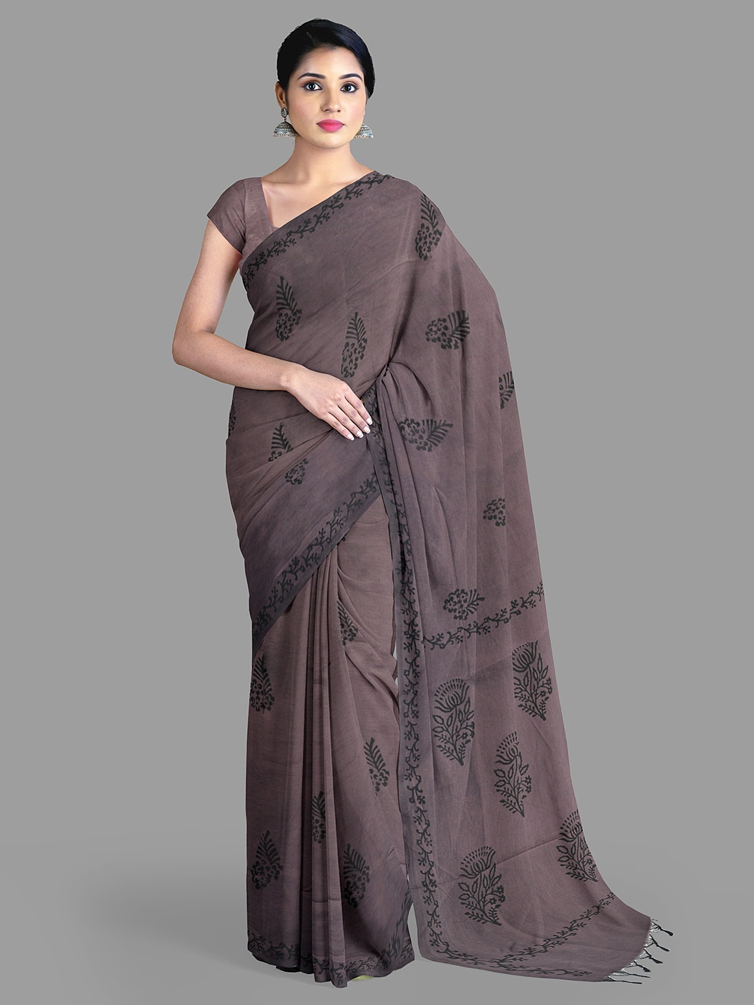

The Chennai Silks Floral Block Print Saree, Burgundy