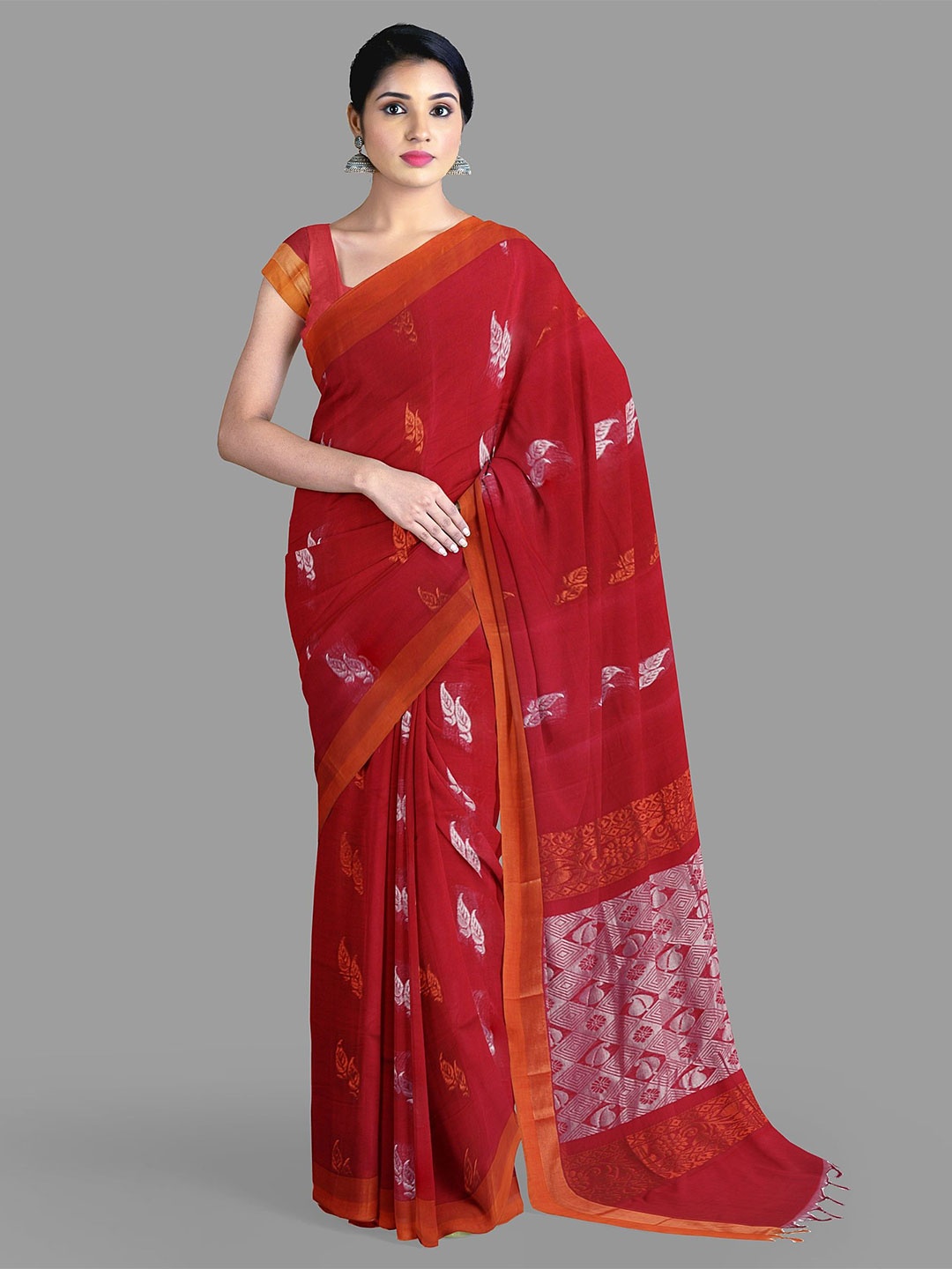 

The Chennai Silks Woven Design Zari Pure Cotton Saree, Red