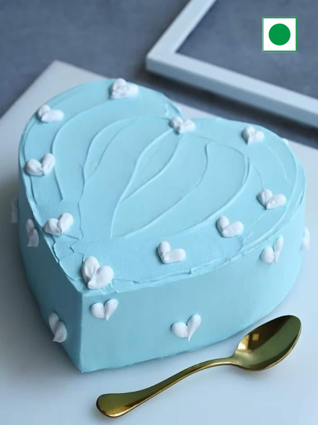 

Floweraura Heart Shape Pineapple Flavour Eggless Cake -1 kg, Blue