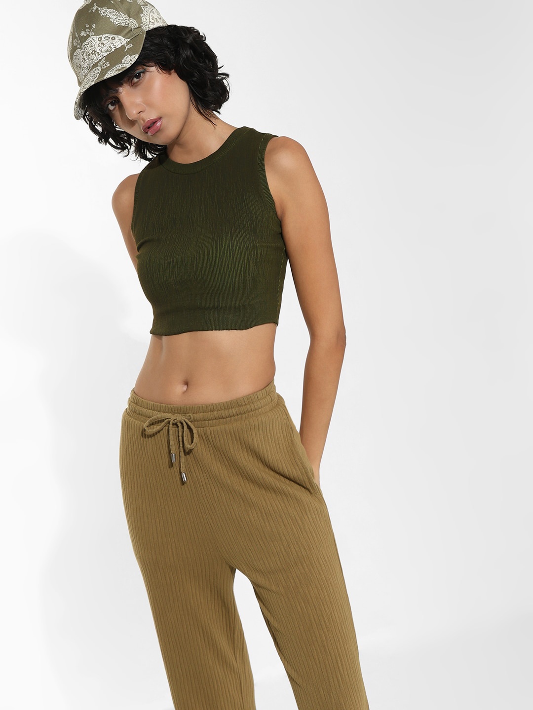 

ONLY Sleeveless Slim Fit T-shirt, Green