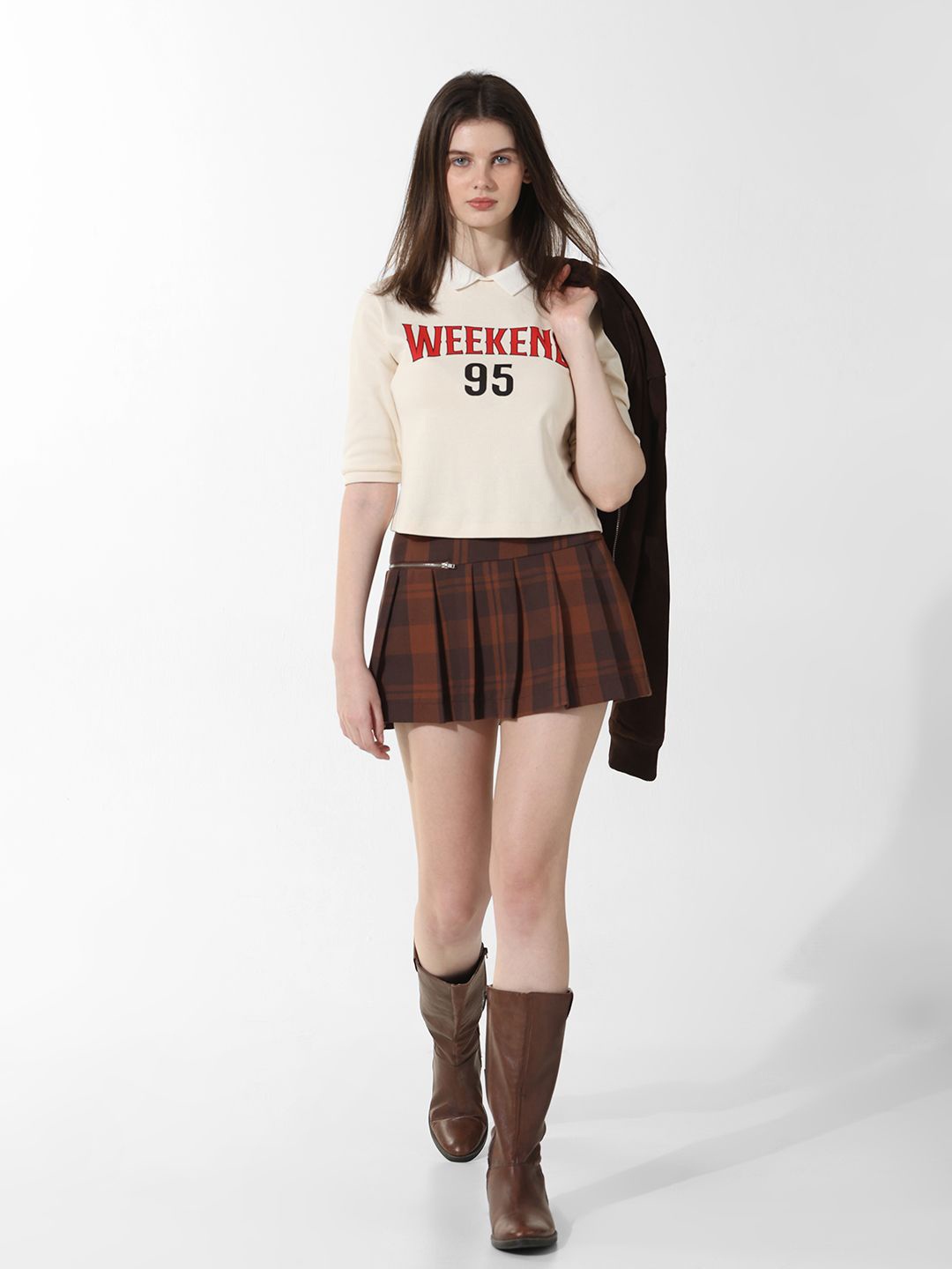 

ONLY Women Typography Printed Polo Collar T-shirt, Beige
