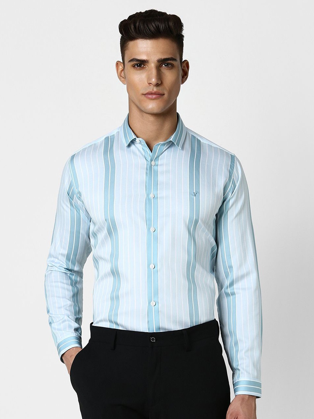 

V Dot Slim Fit Opaque Striped Cotton Party Shirt, Blue