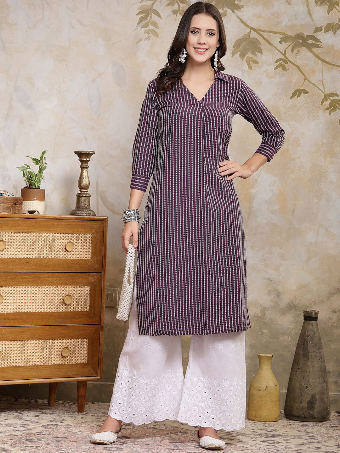

Stylum Shirt Collar Three Quarter Sleeves Cotton Straight Kurta, Violet