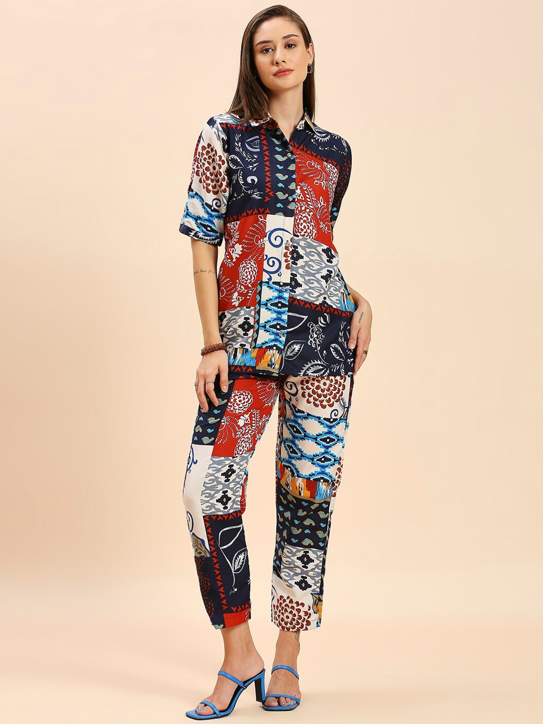 

GUFRINA Ethinic Motifs Printed Short Sleeves Shirt & Trousers Co-Ords, Blue