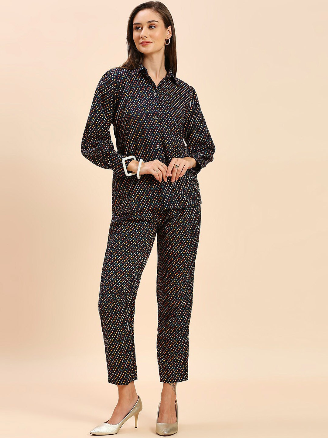 

GUFRINA Ethnic Motifs Printed Long Sleeves Pure Cotton Shirt & Trousers, Black