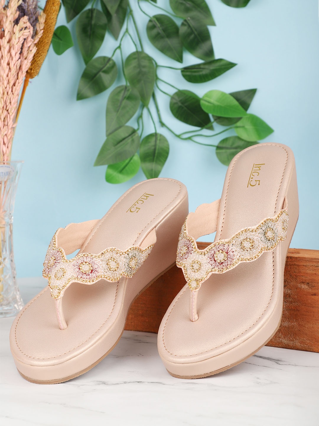 

Inc 5 Embellished Open Toe Wedge Heels, Rose gold