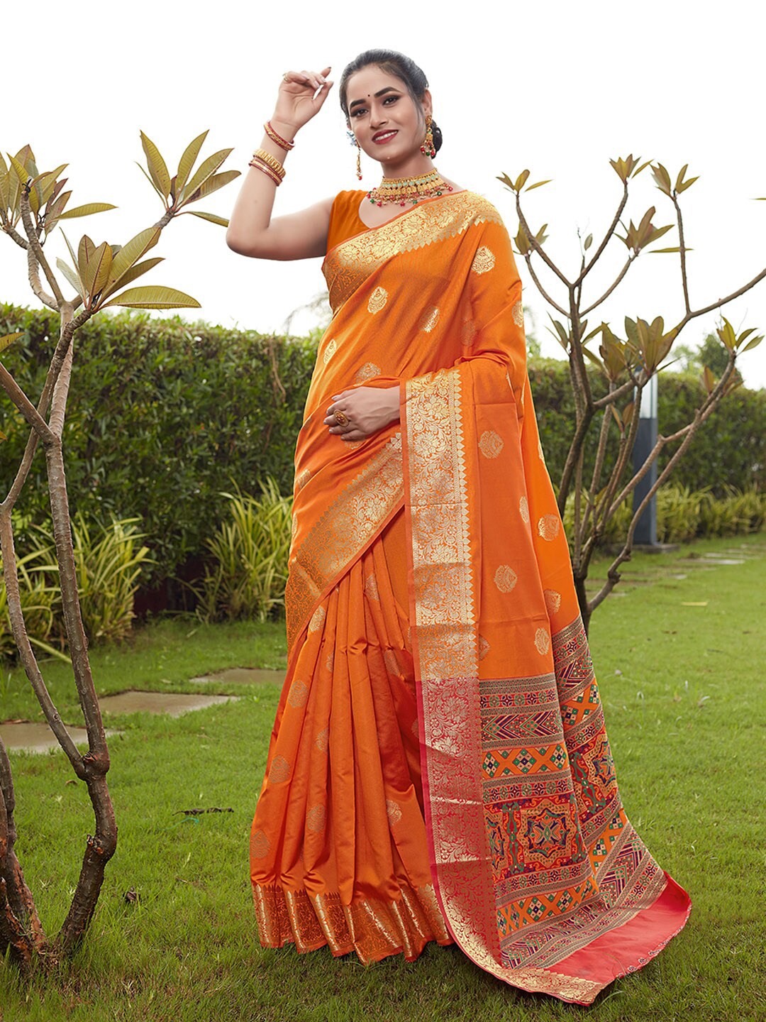 

JUST FASHION Ethnic Motifs Zari Banarasi Saree, Orange