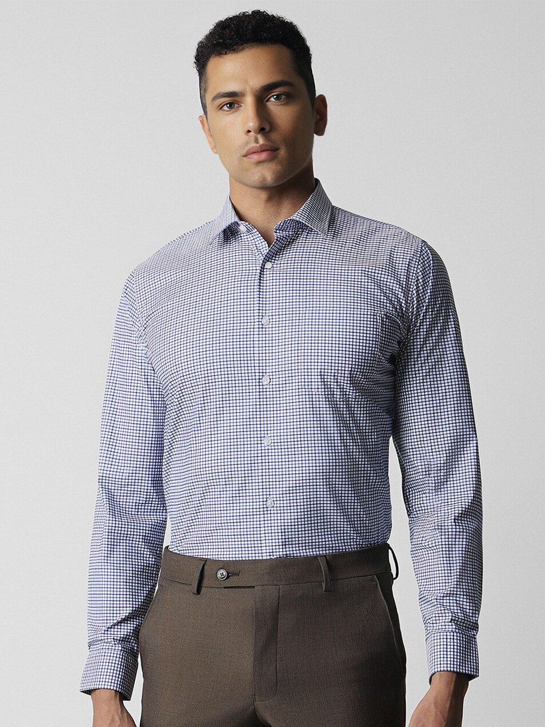 

Van Heusen Slim Fit Checked Spread Collar Formal Shirt, Blue