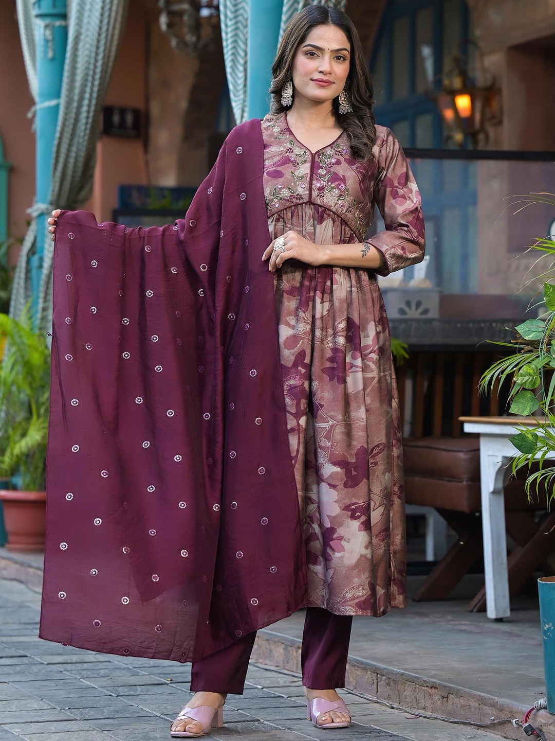 

Peachmode Floral Printed Empire Sequinned Chanderi Silk Kurta with Trousers & Dupatta, Beige