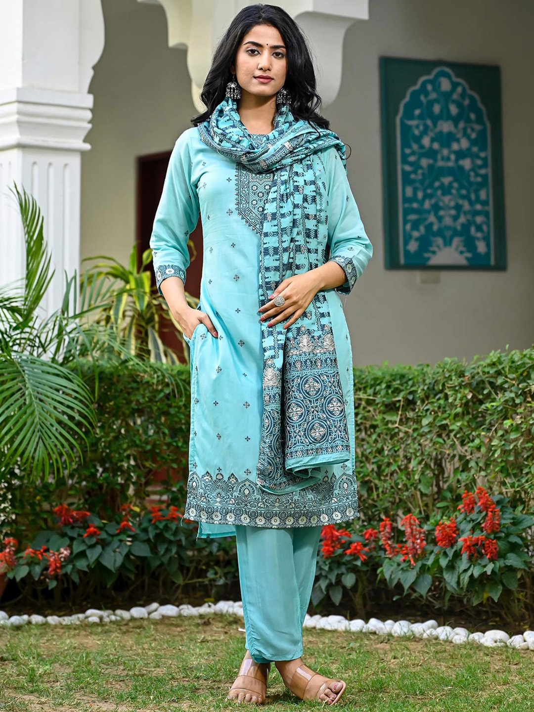 

Peachmode Ethnic Motifs Regular Kurta with Trousers & With Dupatta, Turquoise blue