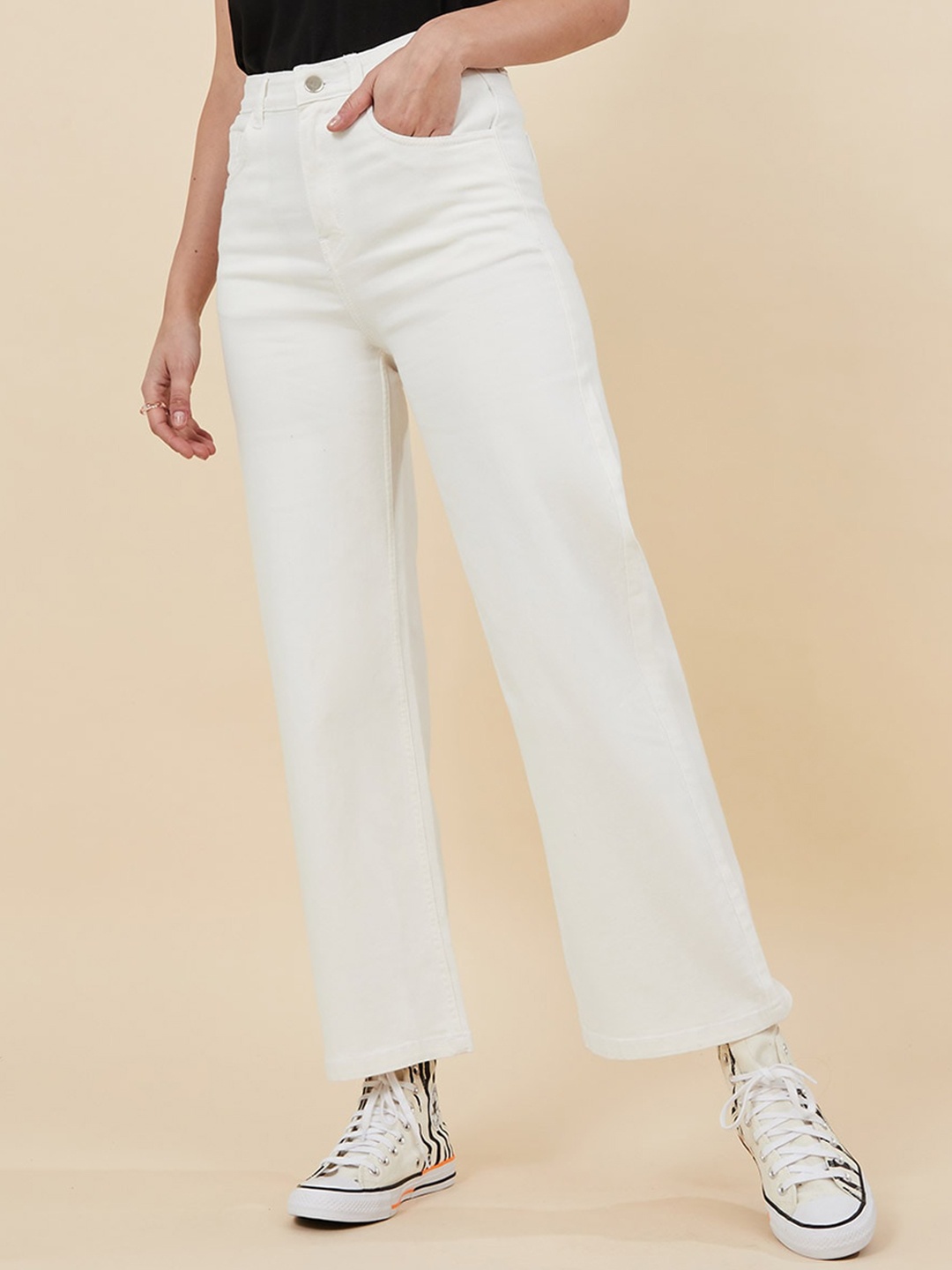 

Styli Women Wide Leg High-Rise Jeans, White
