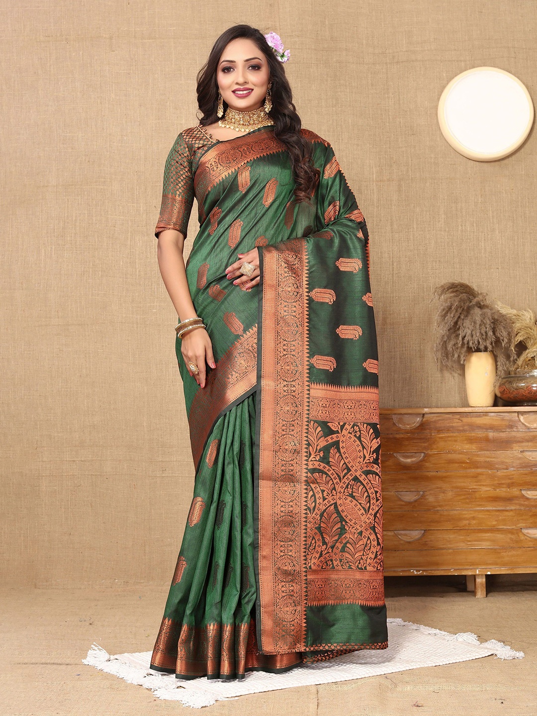 

KALINI Ethnic Motifs Zari Banarasi Saree, Green