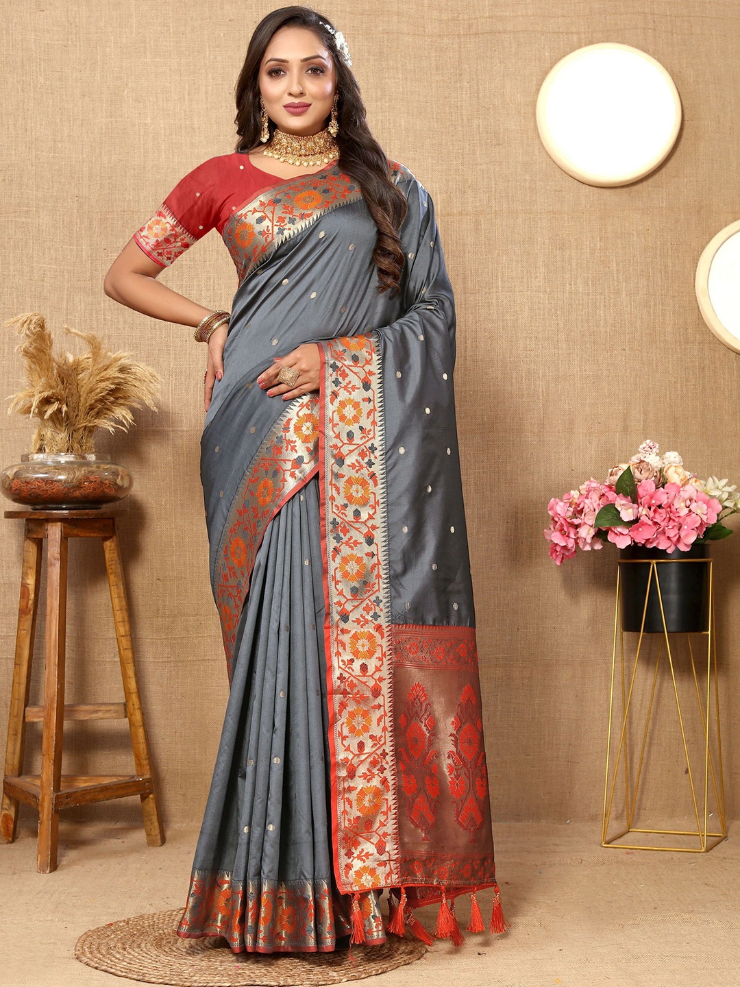 

KALINI Ethnic Motifs Zari Pure Silk Paithani Saree, Grey