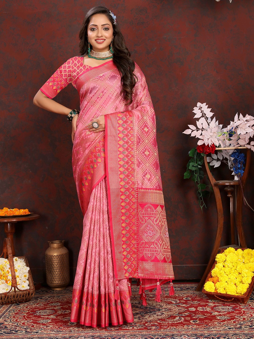 

KALINI Ethnic Motifs Zari Organza Banarasi Saree, Pink