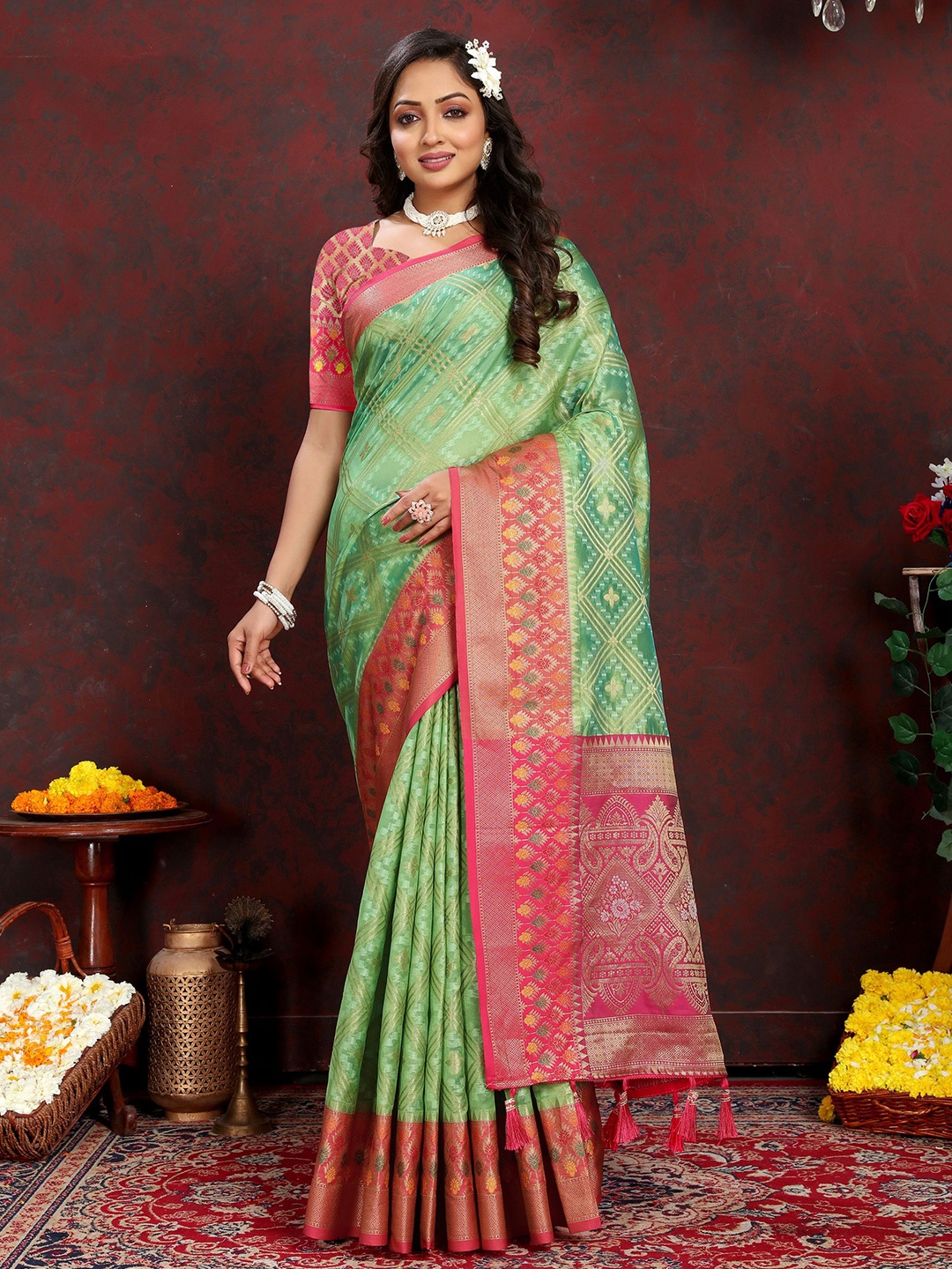 

KALINI Ethnic Motifs Zari Organza Banarasi Saree, Green