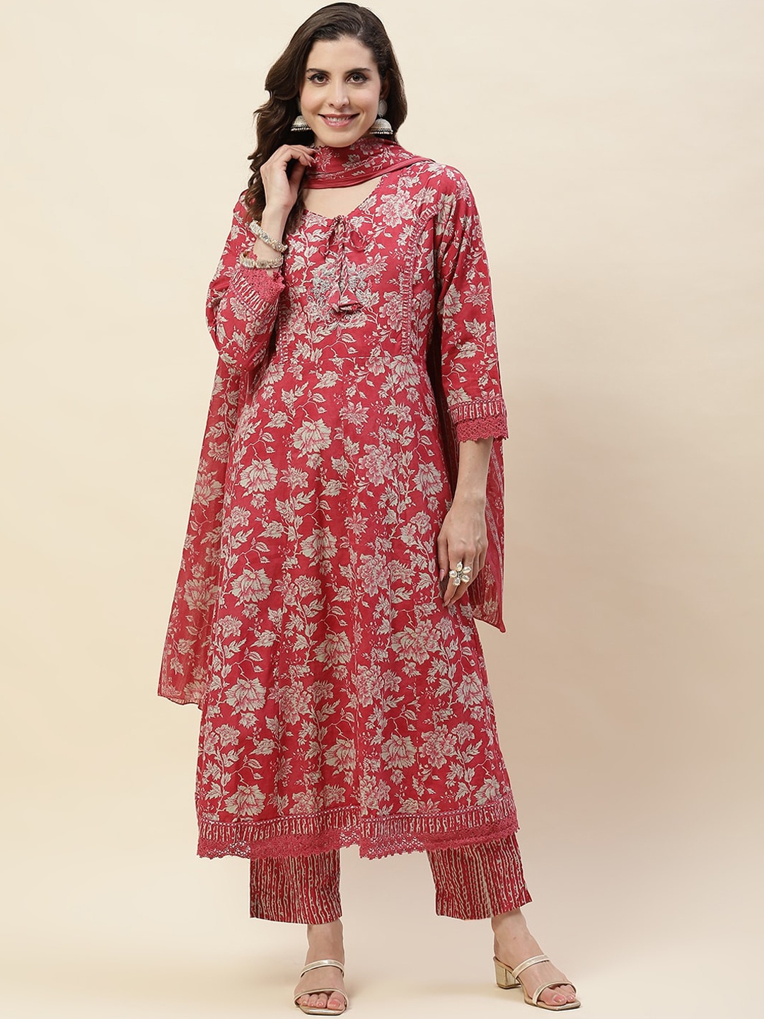 

Meena Bazaar Floral Printed Tie-Up Neck Anarkali Kurta with Trousers & Dupatta, Red