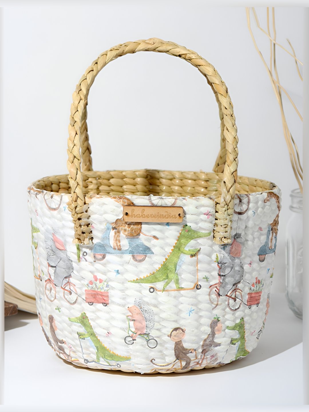 

HABERE INDIA White Printed Fruit and Vegetable Basket