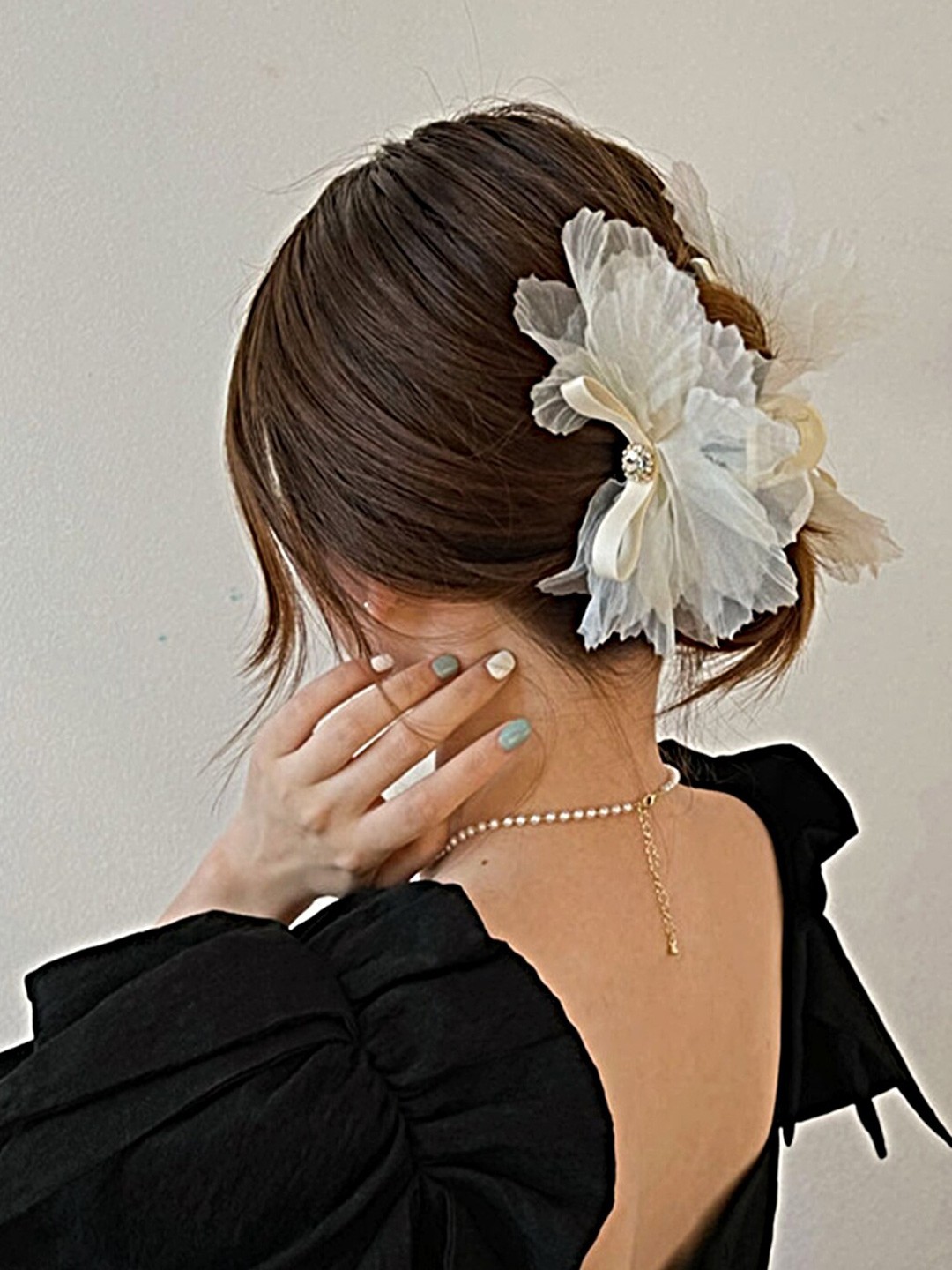 

Proplady Women Embellished Alligator Hair Clip Hair Accessory, Champagne