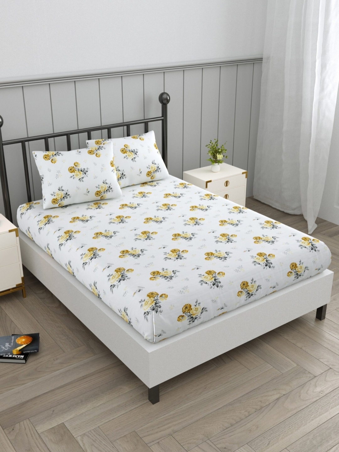 

EverHOME zen White & Grey Floral 160 TC Cotton Queen Bedsheet with 2 Pillow Covers