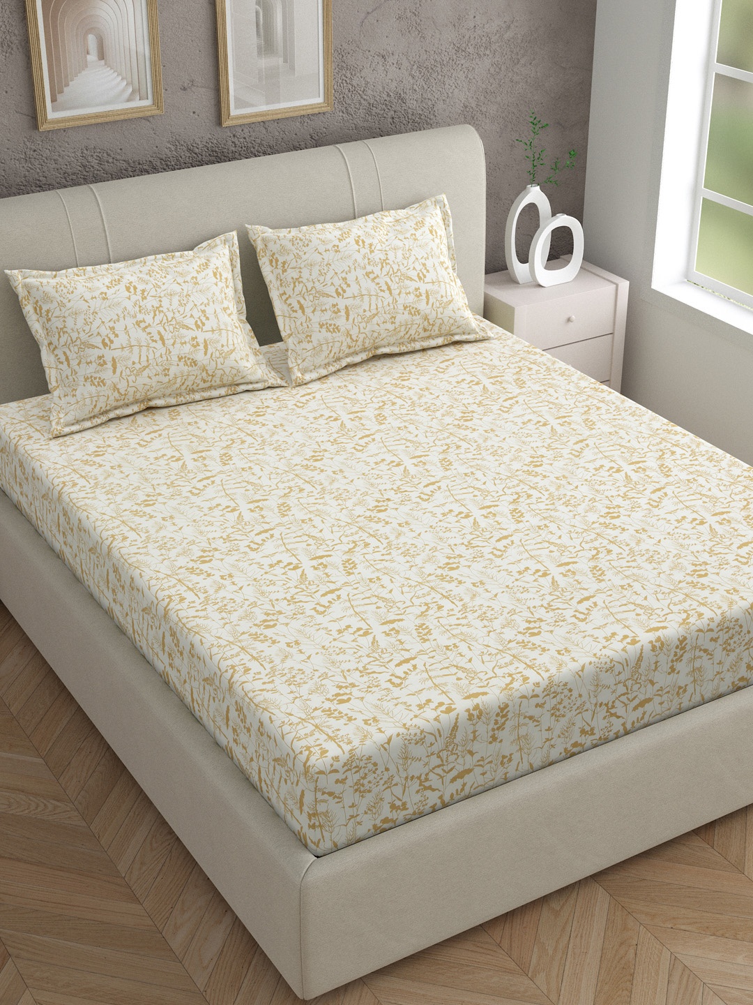 

EverHOME Zen White & Yellow Floral 160 TC Queen Bedsheet With 2 Pillow Covers