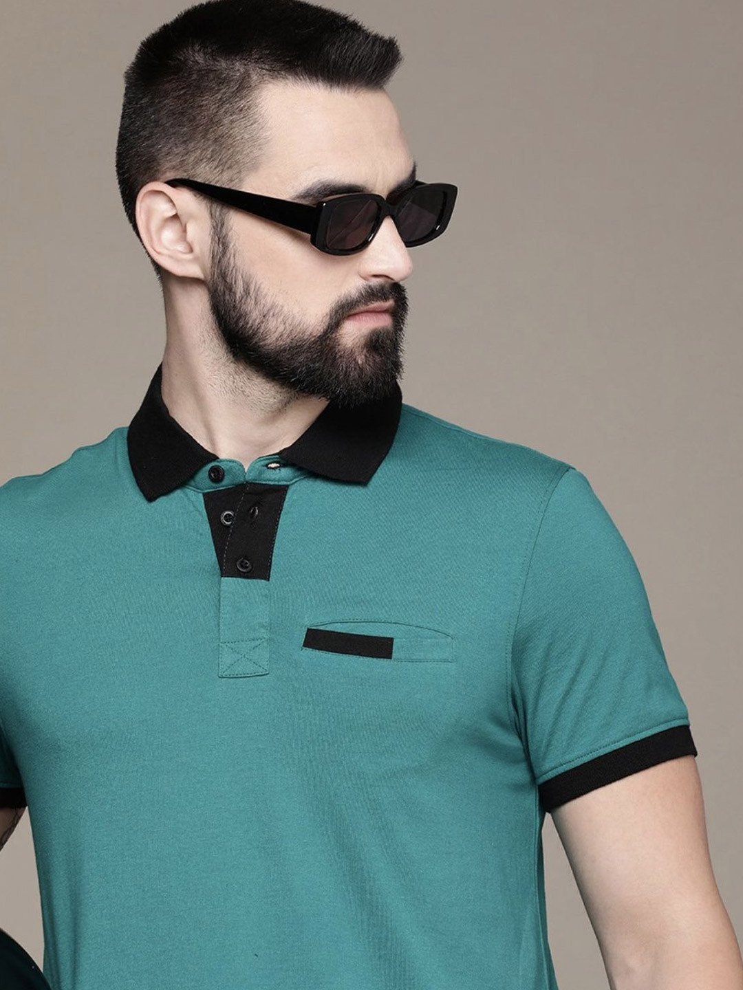 

The Roadster Lifestyle Co Textured Polo Collar Tshirt, Green