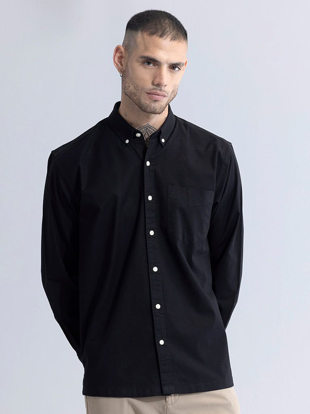 

Snitch Black Classic Slim Fit Opaque Button-Down Collar Cotton Casual Shirt