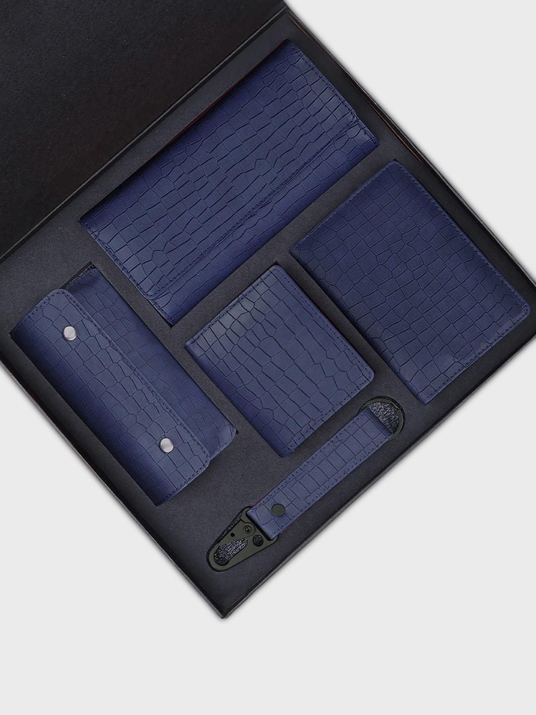 The Wallet Store 5 In 1 Leather Accessory Gift Set, Blue