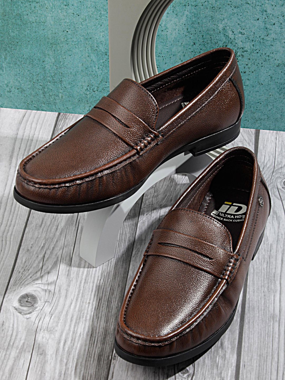 

ID Men Round Toe Leather Loafers, Brown