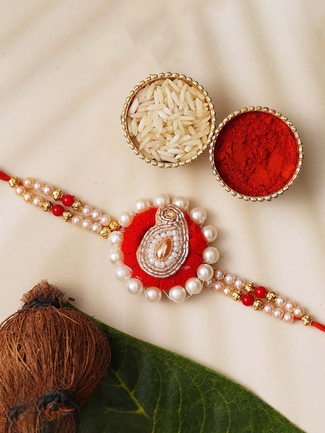 

eCraftIndia Wraparound Rakhi, Gold