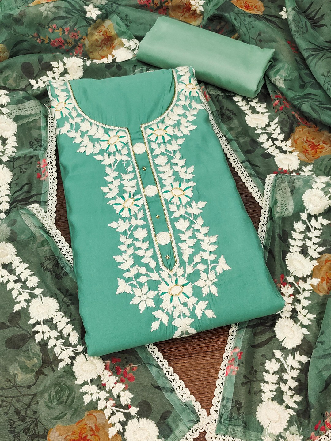

Ishin Embroidered Floral Embroidered Unstitched Dress Material, Sea green