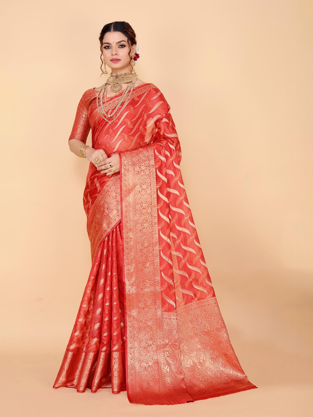 

AKSH FASHION Woven Design Zari Organza Banarasi Saree, Red