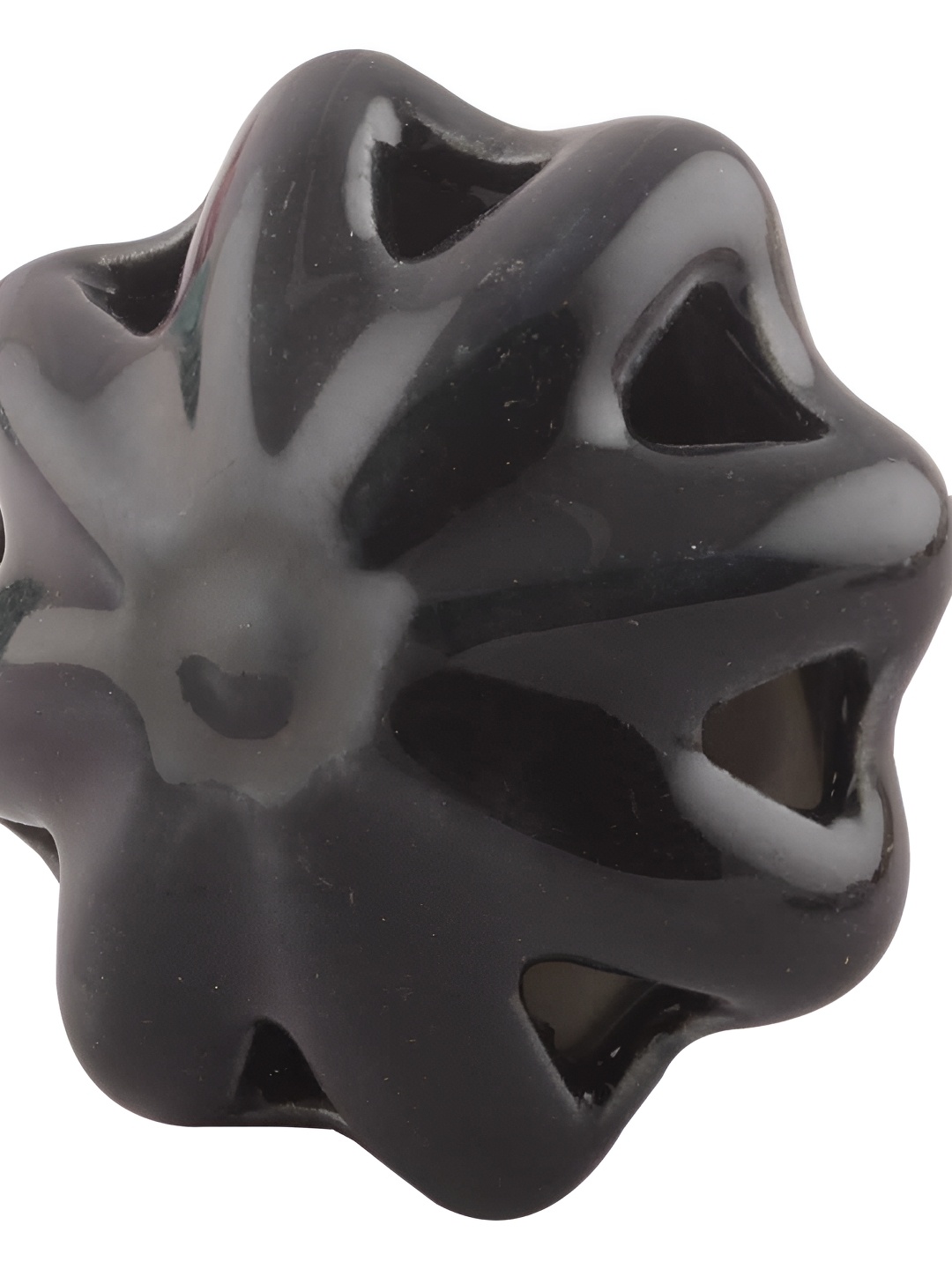 

Indianshelf Black 6 Pieces Metal Flower Dresser Knob Holders