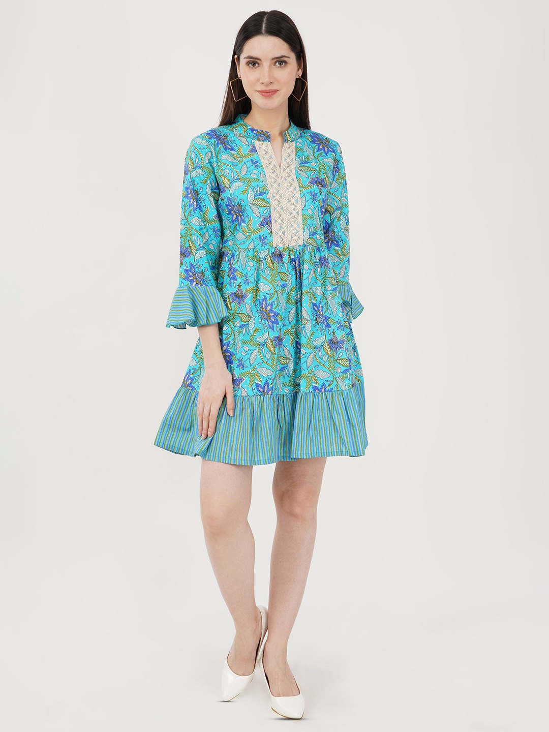 

Sonnesta Women Floral Printed Bell Sleeve Fit & Flare Dress, Turquoise blue
