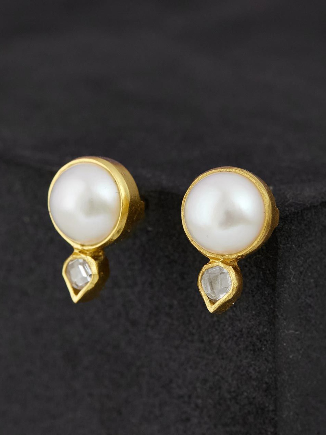 

Fabindia Gold-Plated Contemporary Silver Studs Earrings