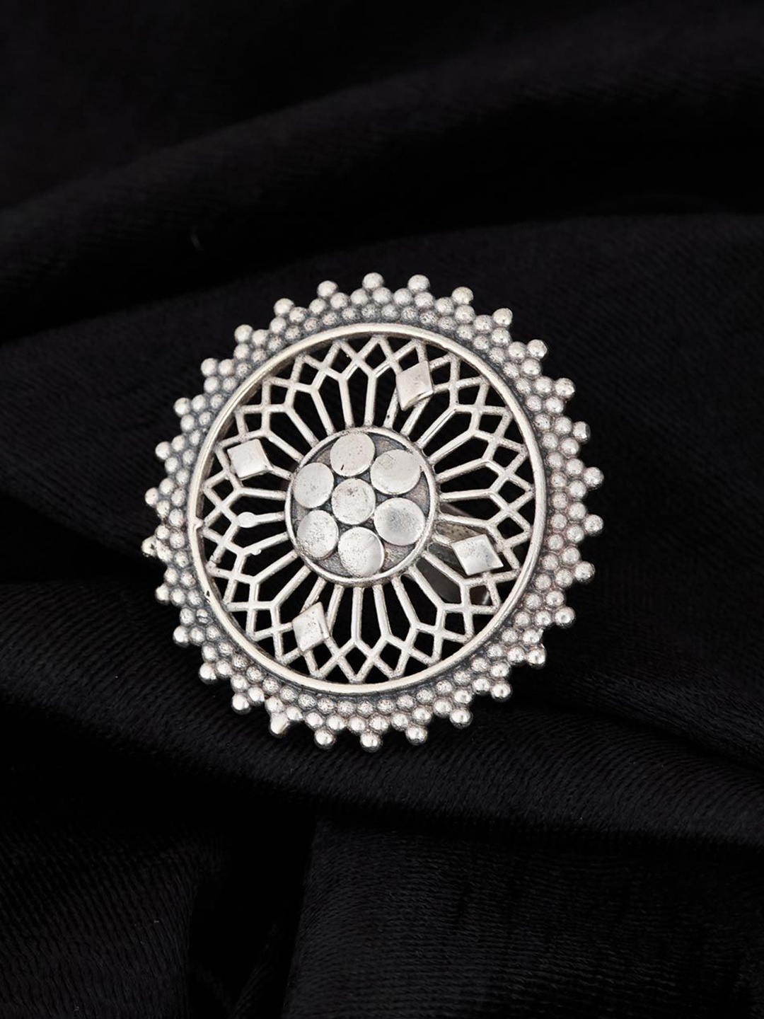 

Fabindia Metal Adjustable Finger Ring, Silver