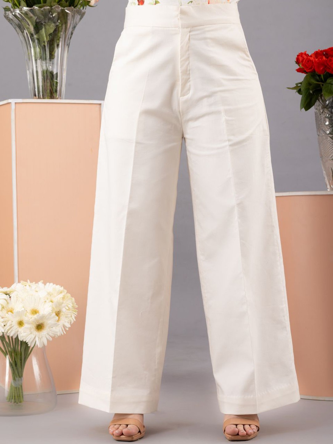 

KOVET Women Relaxed Loose Fit High-Rise Parallel Trousers, White