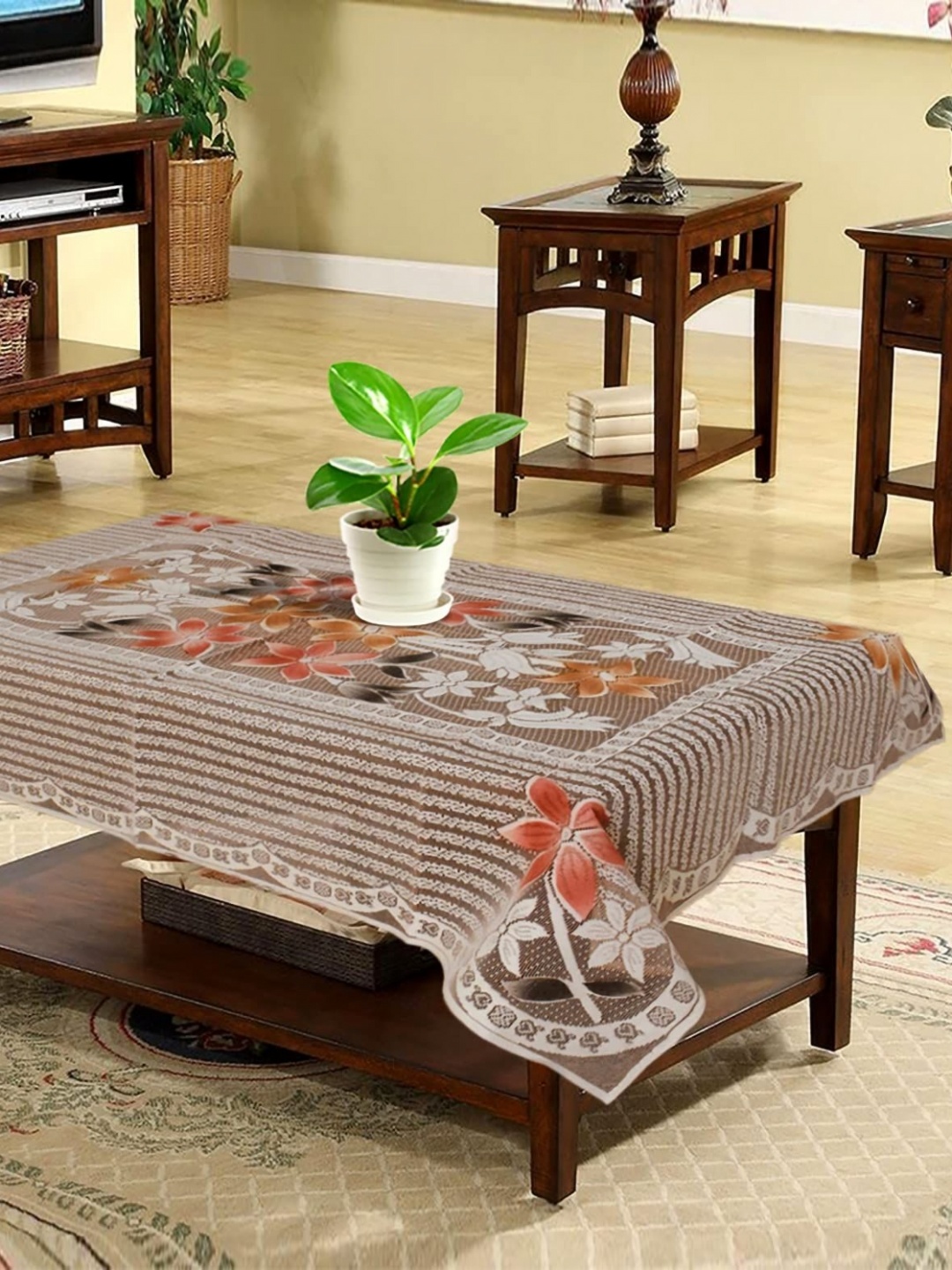

Aura Brown & White Floral 2-Seater Rectangular Table Cover