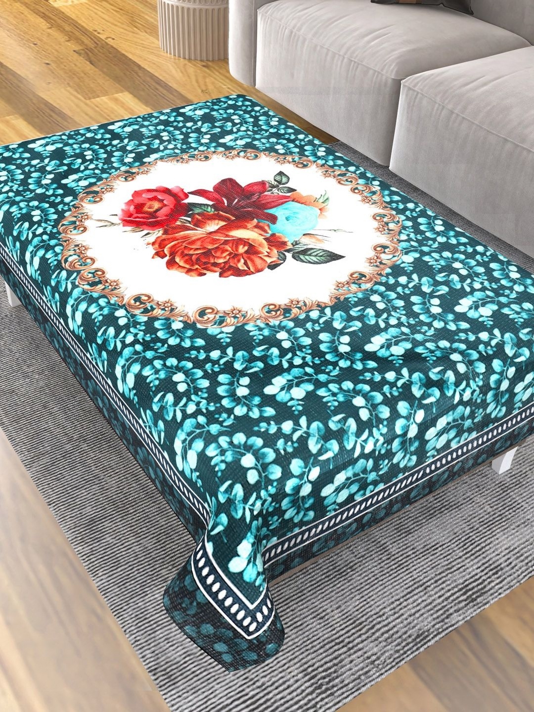 

Aura Blue & Black Floral 2Seater Rectangle Table Cover