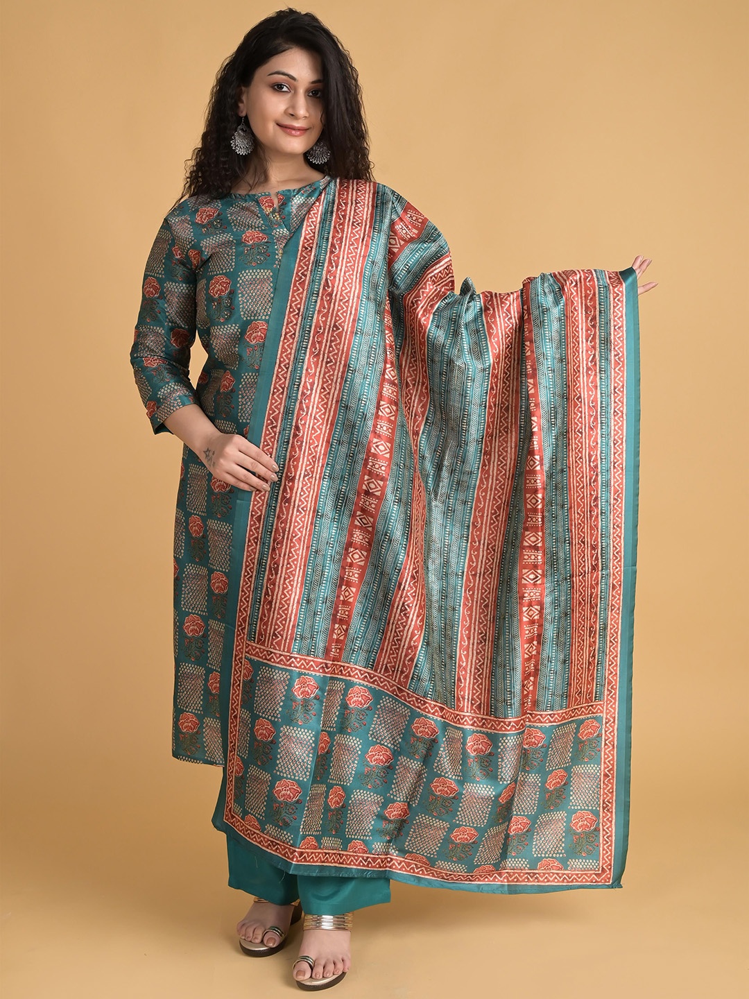 

SHOOLIN Notched Neck Ethnic Motifs Printed Kurta with Trouser & Dupatta, Turquoise blue